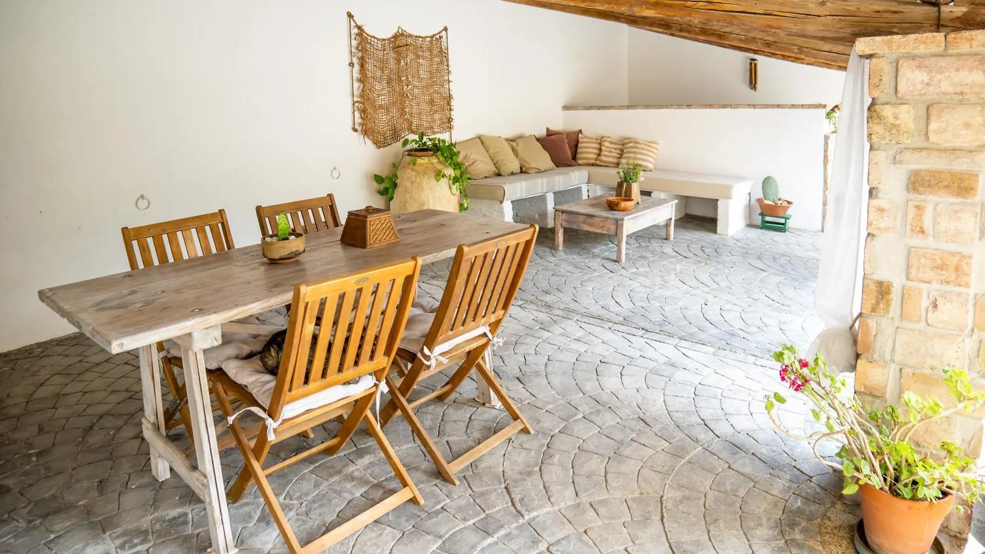 Il Casale Villa Teulada 0*,