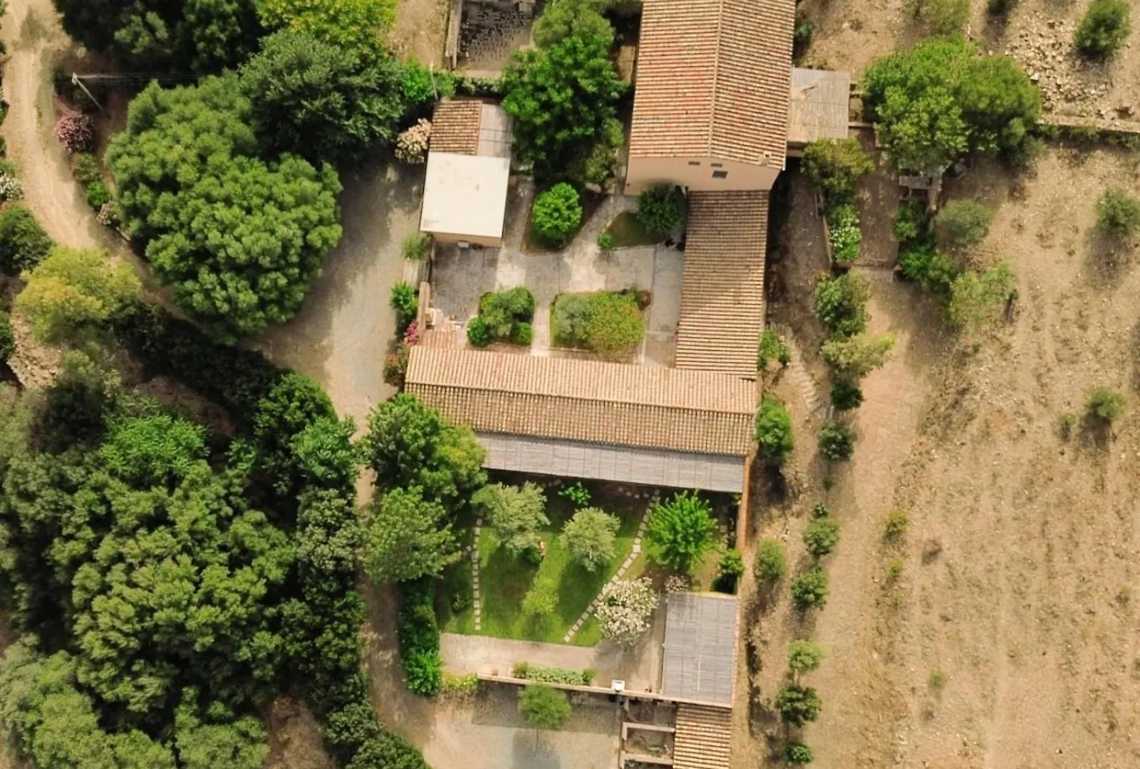 Il Casale Villa Teulada 0*,  Italy